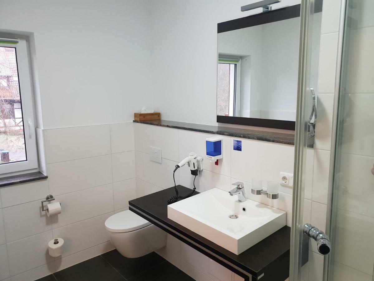 Neue Muehle Kleines Landhotel Brandenburg  Bagian luar foto